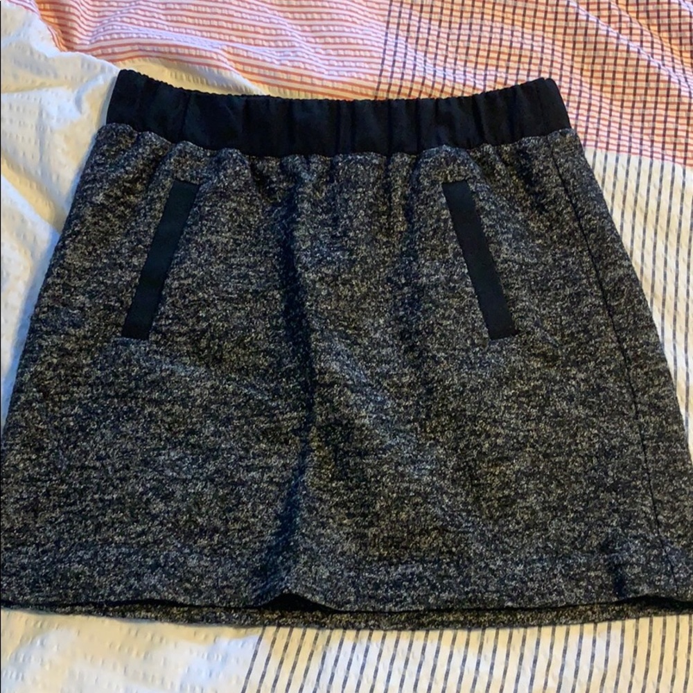 The loft skirt, wool